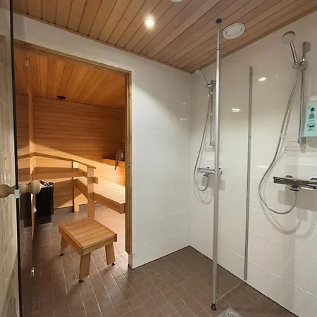 Kotimaailma - Uusi Saunalla #10